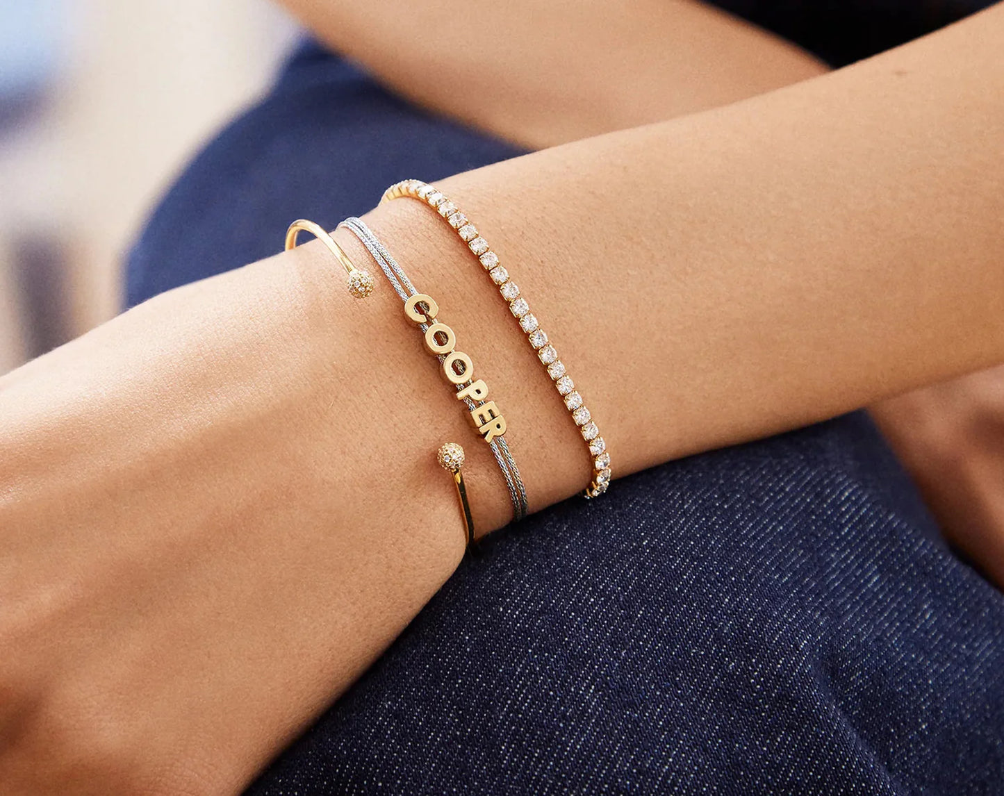 Pulsera de cordón apruba de agua