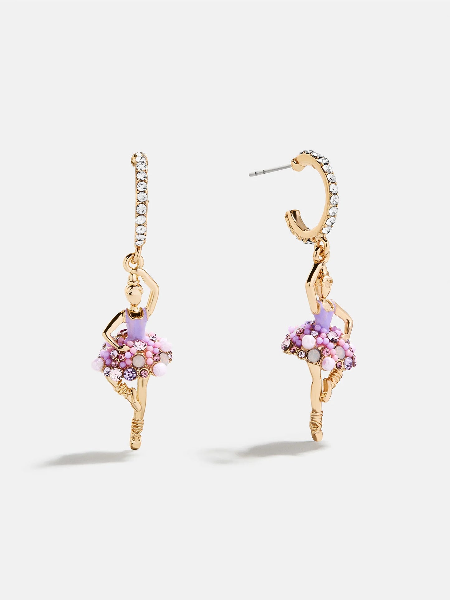 Aretes bailarina lila baño oro 18k